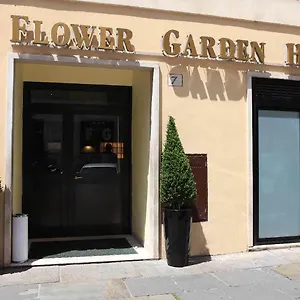 Hotel Flower Garden