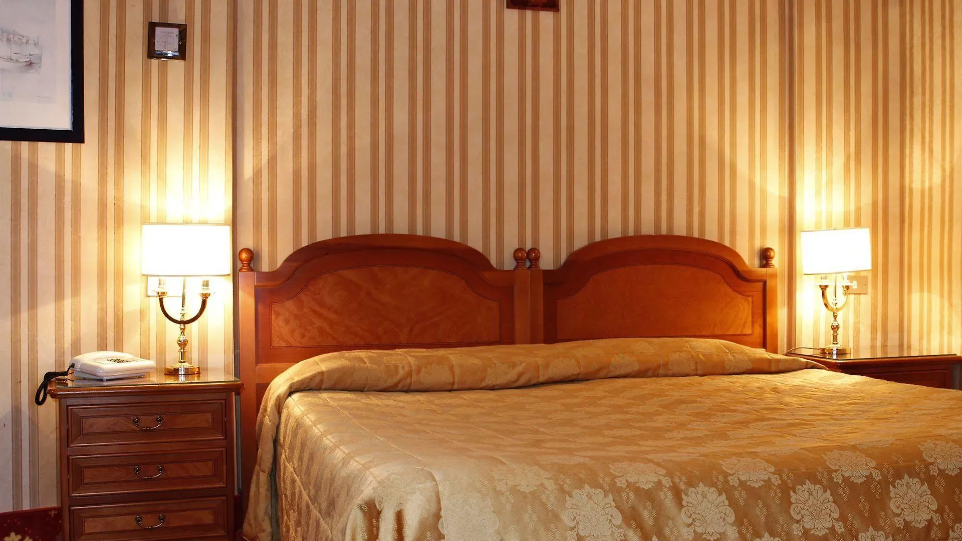 Hotel Eliseo Rome